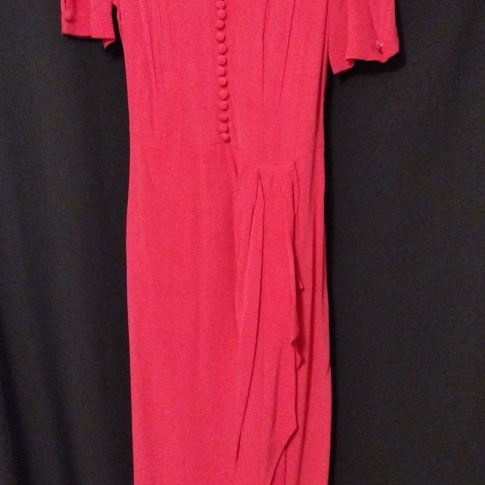 Elegant Red Button-Front Dress - Picture 2 of 9